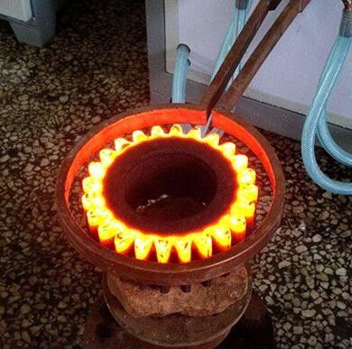 Máy xử lý nhiệt cảm ứng bánh răng bánh răng