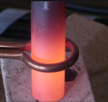 Máy gia nhiệt cảm ứng thanh tròn bằng thép tần số cao 160KW để rèn